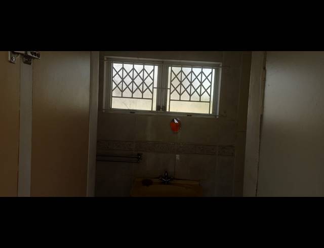 3 BEDROOM HOUSE TO LET IN UMHLATUZANA